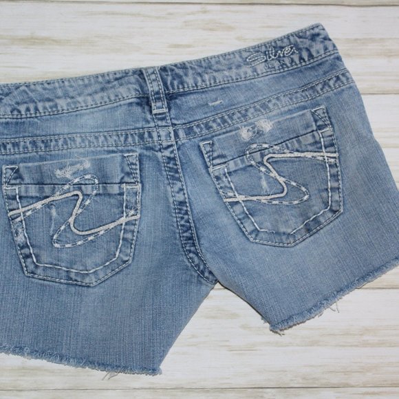 COPY - SILVER DISTRESSED CUT OFF JEAN SHORTS Size 29 - Picture 1 of 3